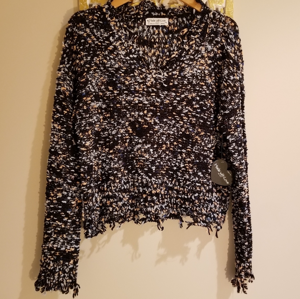 NWT Full Circle Trends Fringe Nubby Sweater